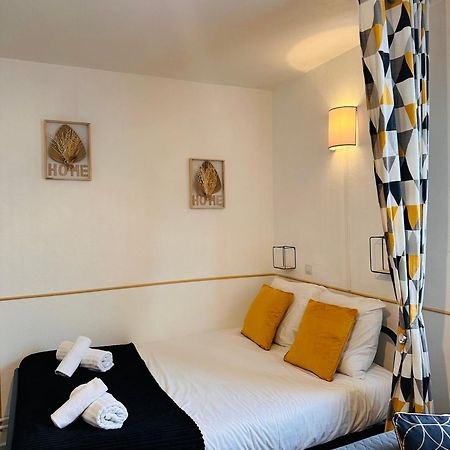 Orleans Centre Proche Gare - Appartement Fonctionnel Residence Calme Parking Prive Gratuit - Le Central Elegance Luaran gambar