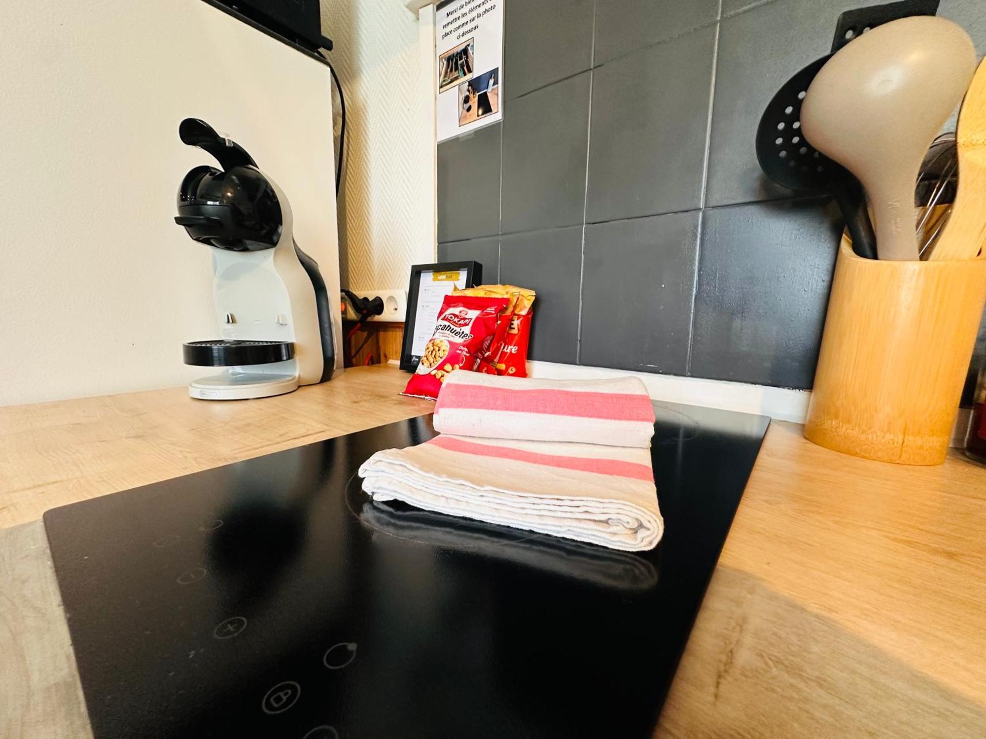 Orleans Centre Proche Gare - Appartement Fonctionnel Residence Calme Parking Prive Gratuit - Le Central Elegance Luaran gambar
